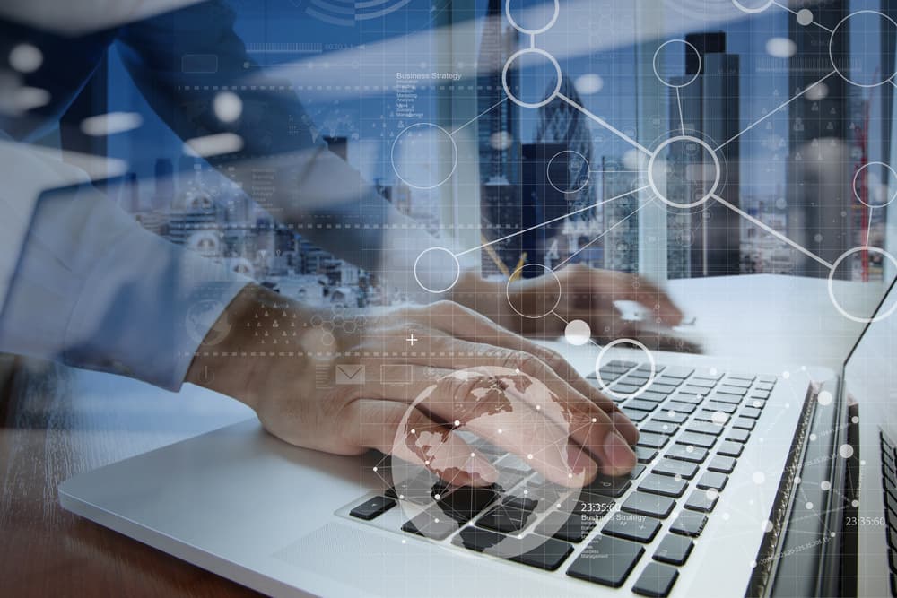 Choosing the Ideal eLearning Platform: A Comprehensive Guide